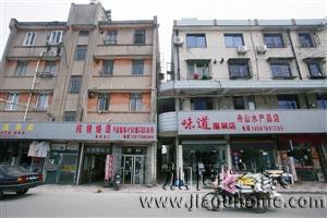 寧波高新區(qū)兩棟樓快貼一起了，地基加固能解決問題嗎？