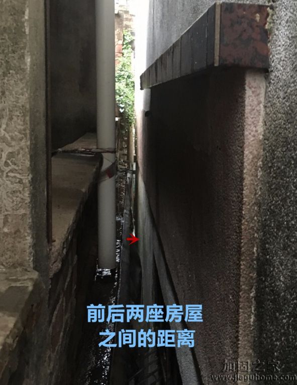 房屋傾斜